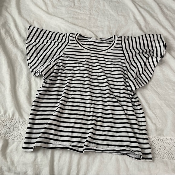 A.L.C. Sz XL Carrie Black White Stripes Flared Sleeve Top - Picture 4 of 9